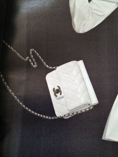 white chanel crossbody bag